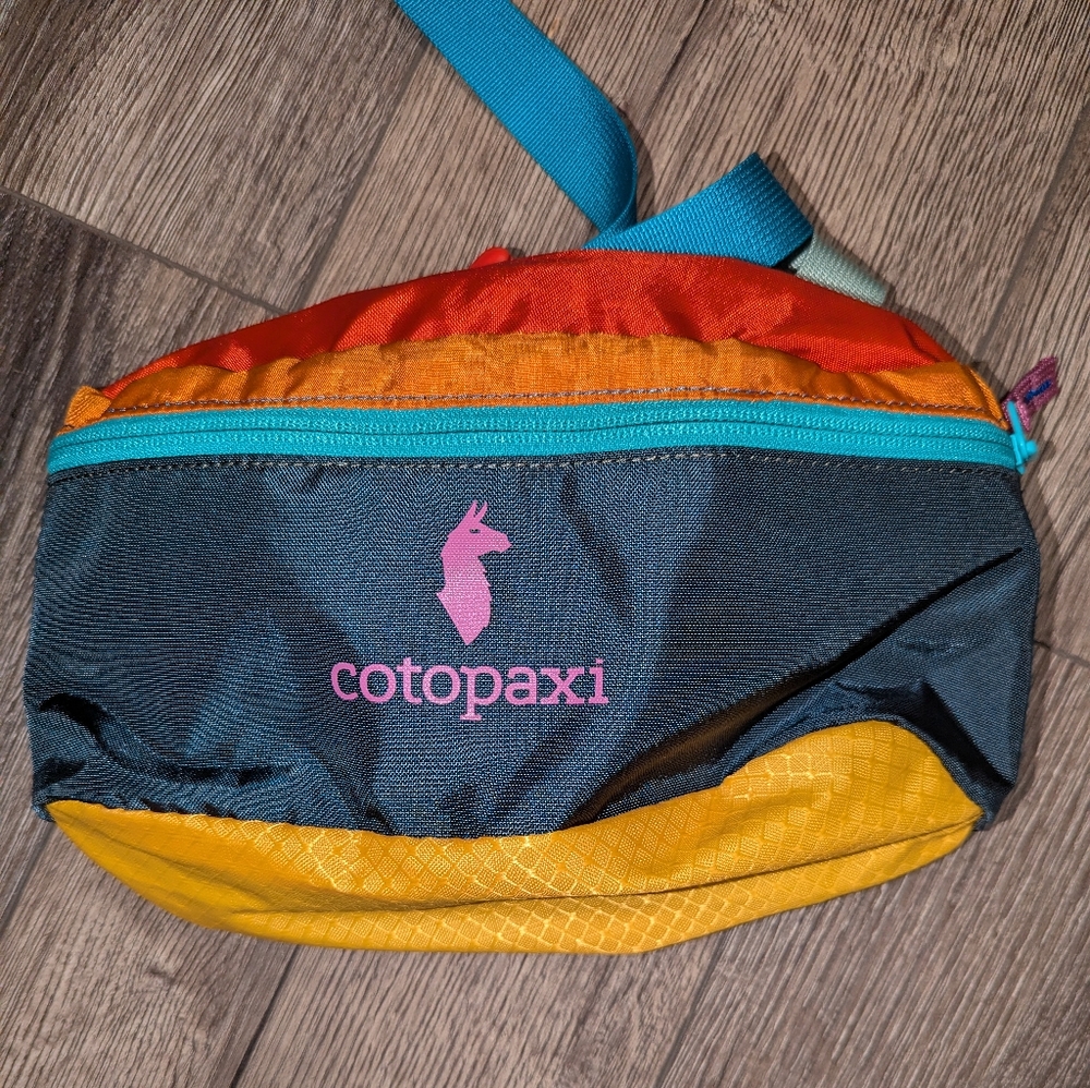 Cotopaxi Multicolor Crossbody Fanny Bag - Picture 2 of 3